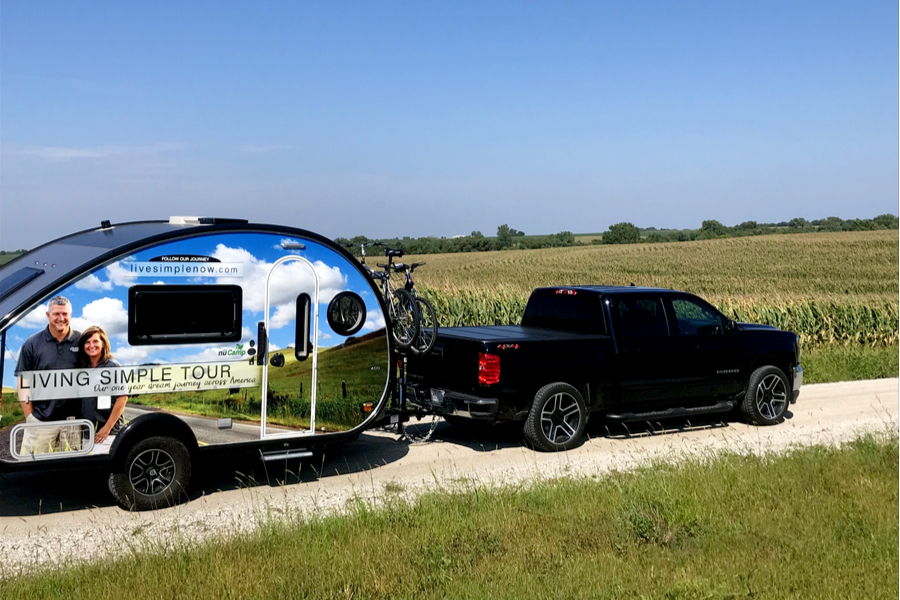 day of remembrance truck in cornfield