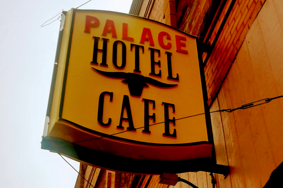 wibaux palace cafe