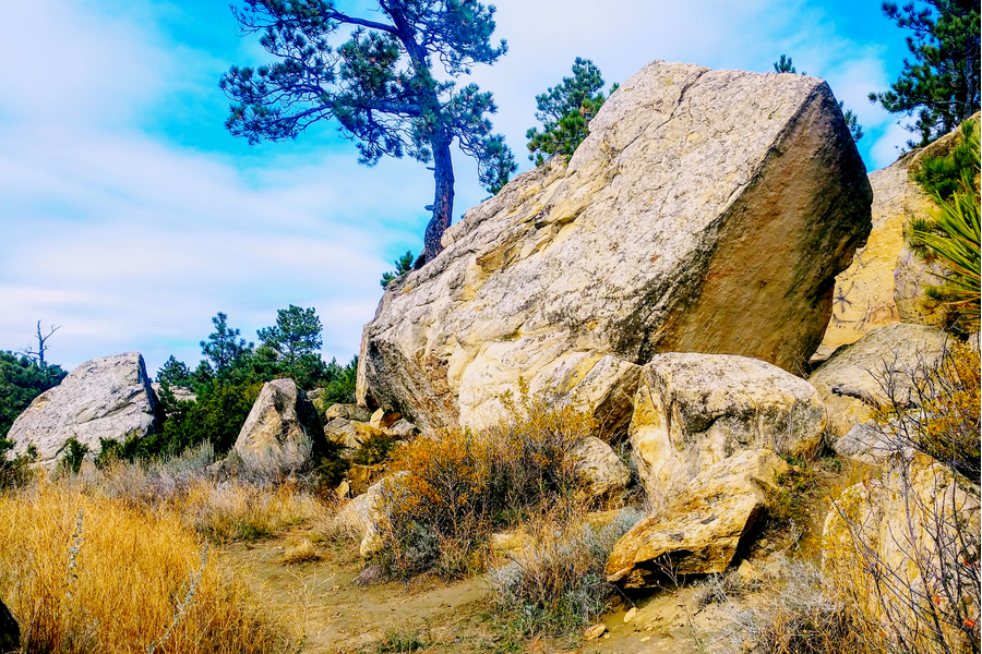 hiking the rimrocks