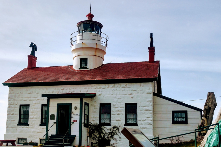 battery point lighthouse