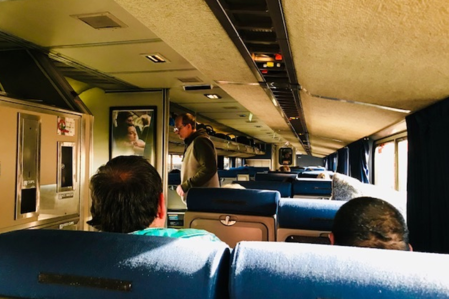 coach seats on amtrak train 