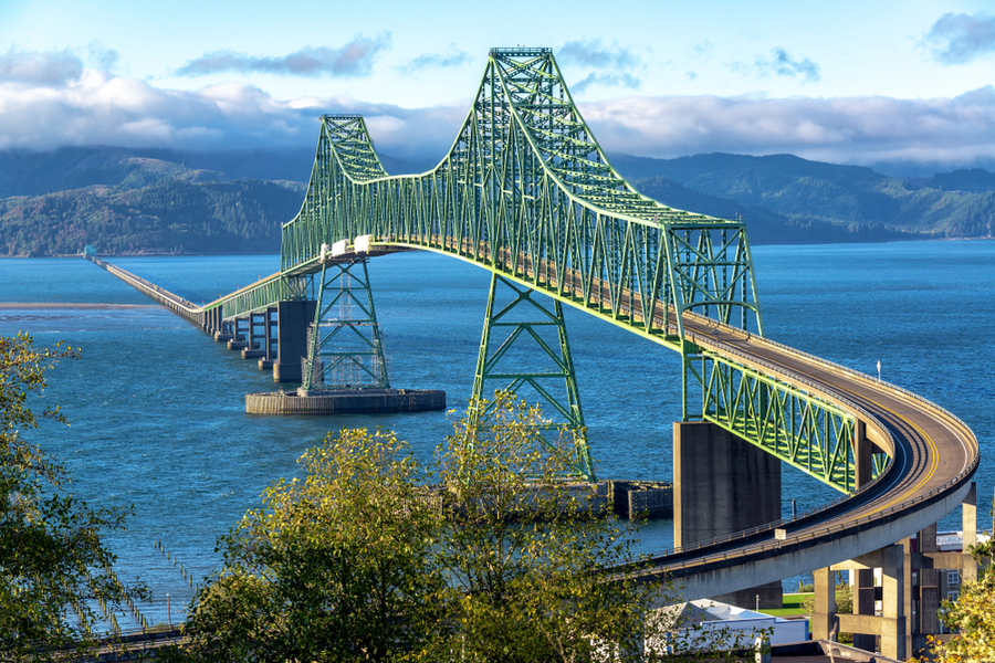 Route 101 bridge to Astoria 