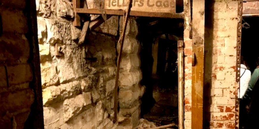 Seattle Underground Tour, A Troll and Family – Day 58 Seattle Underground Tour, A Troll and Family – Day 58