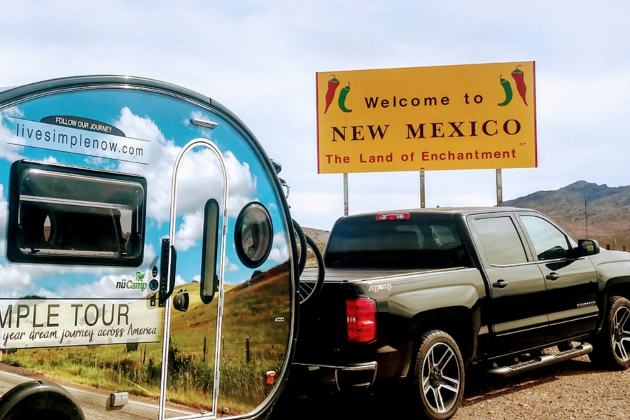 chile peppers on New Mexico state sign