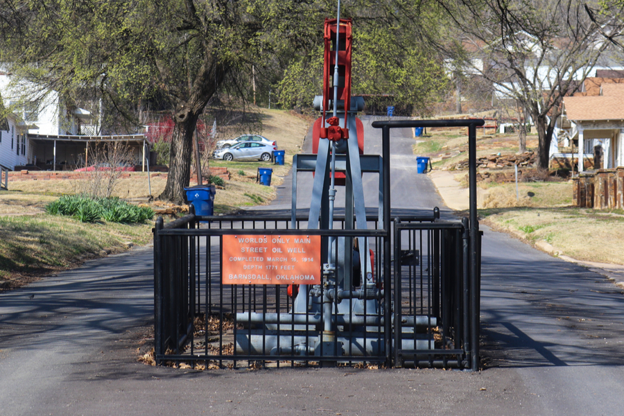 The Barnsdall Well - The Golden Driller story