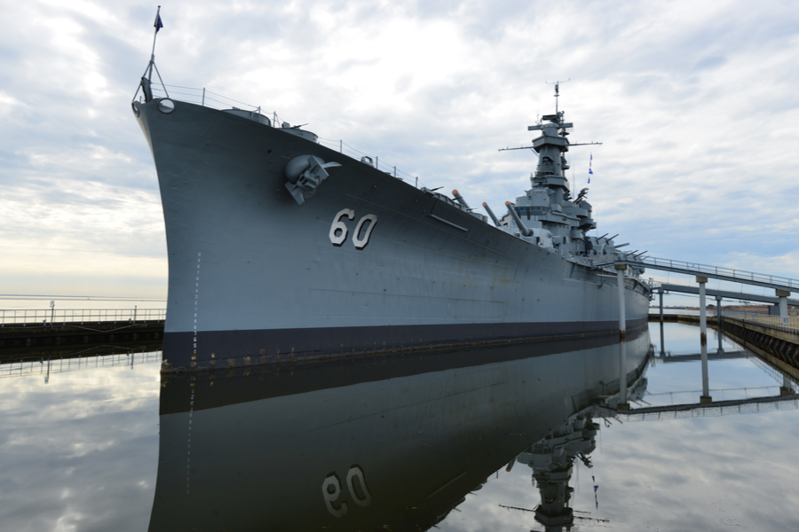 USS Alabama tour